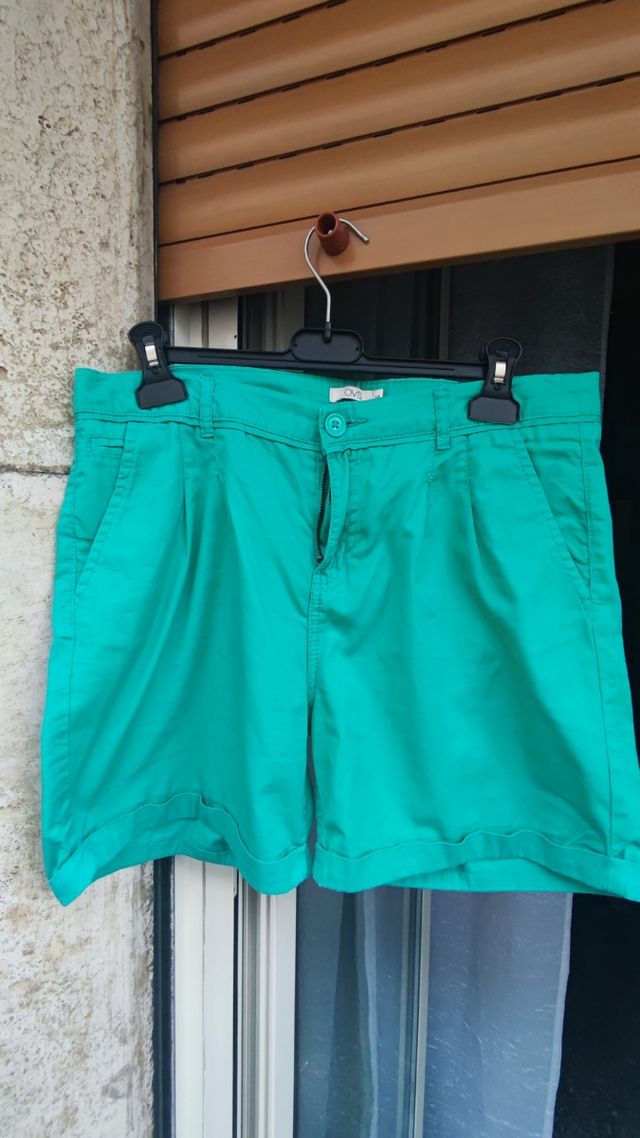 Bermuda / shorts