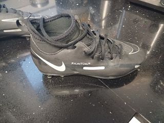 Botas fútbol niños