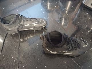 Botas fútbol niños