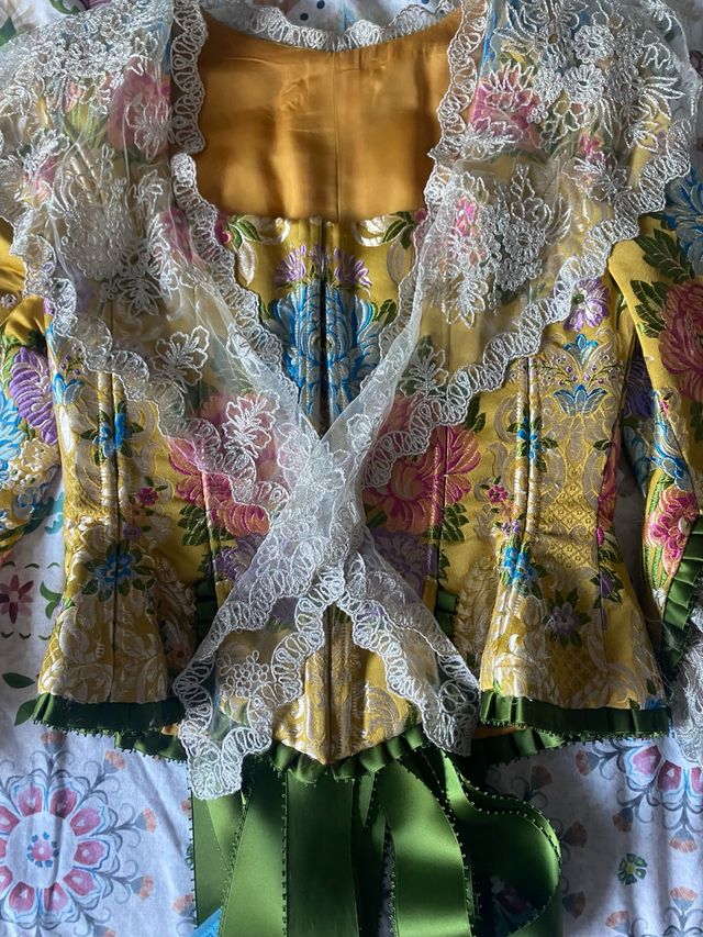 Traje Fallera siglo XVIII