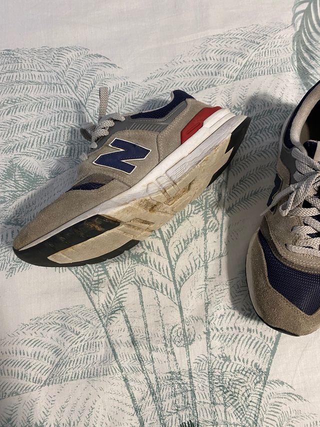 zapatilla talla 40 gris