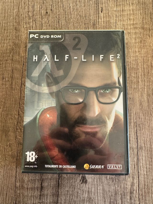 HALF LIFE 2 De Segunda Mano Por 10 EUR En Torrent En WALLAPOP