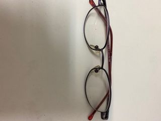 montura de gafas de niña