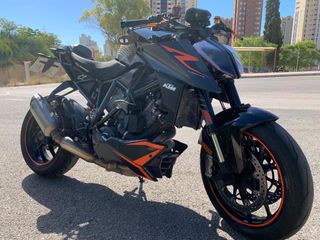 Motocicleta KTM 1290 2018