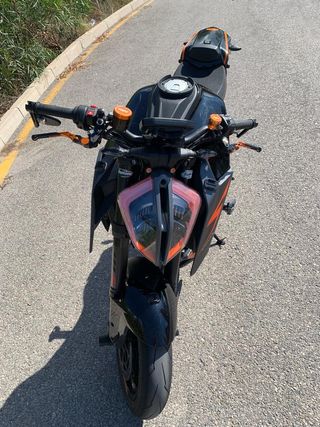 Motocicleta KTM 1290 2018