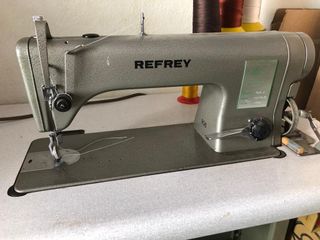 Máquina de coser industrial Refrey 906 K