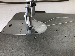 Máquina de coser industrial Refrey 906 K