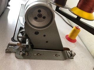 Máquina de coser industrial Refrey 906 K