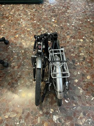 Bicicleta plegable Monty con portaequipajes
