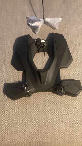 PARRILLA TOP CASE BMW F900-XR