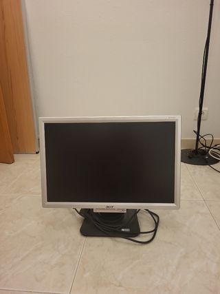 Ordenador Acer De Segunda Mano En Mataró En WALLAPOP