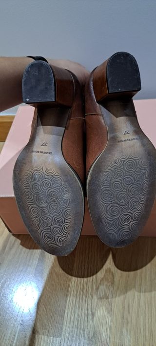 Botines marrones de piel marca Gaimo