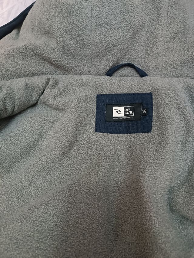Abrigo Ríp Curl. Nuevo
