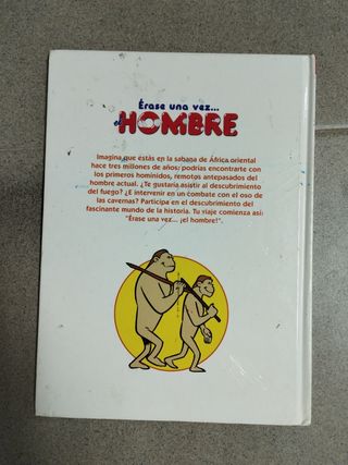 Dos libros infantiles.