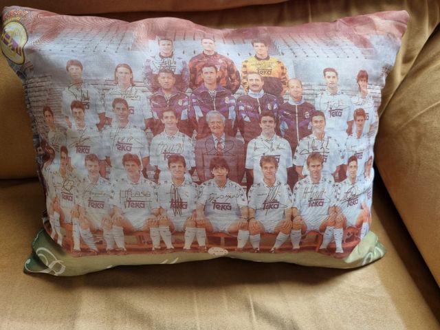 Cojín Real Madrid temporada 1994-95