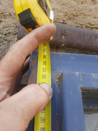 Vendo puerta de entrada a edificio