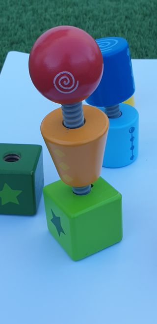 Juego de Tuercas Estimulación Niños