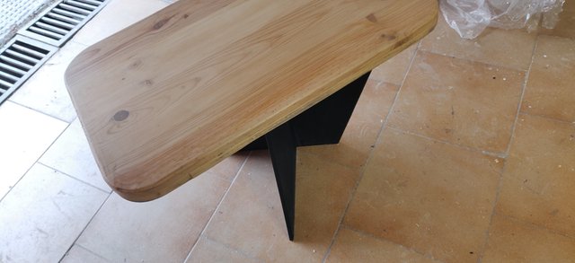 EINAR: Mesa baja auxiliar o centro del salon