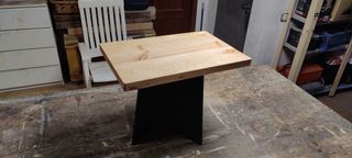 EINAR: Mesa baja auxiliar o centro del salon