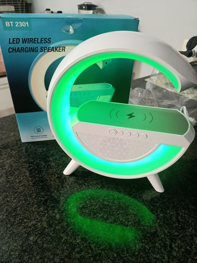 Lampada multicolore cassa bluetooth