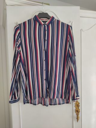 Camisas 5 euros cada una