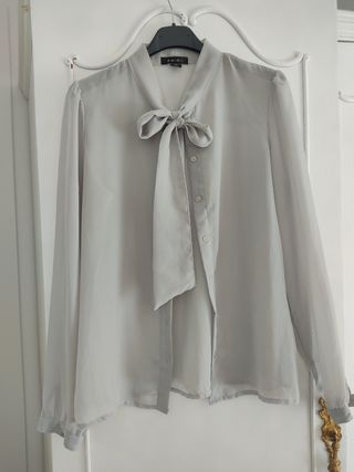 Camisas 5 euros cada una