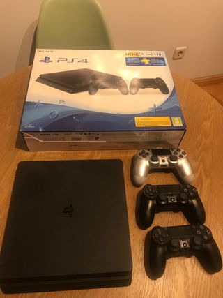 Playstation 4 Slim, PS4 de 1TB.