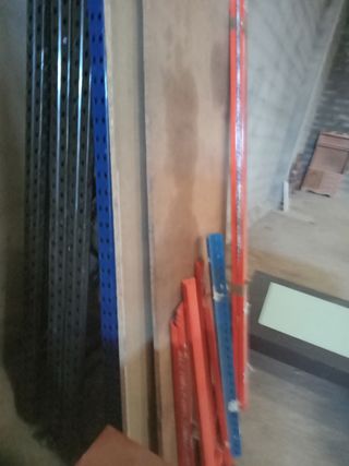 OCASIONMesas o estanterías poco uso