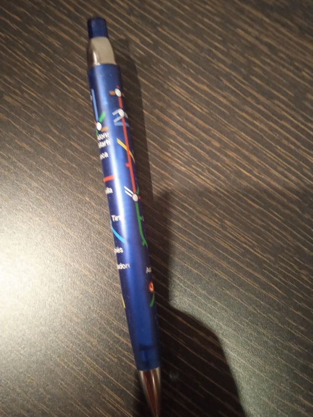 Bolígrafo metro Madrid