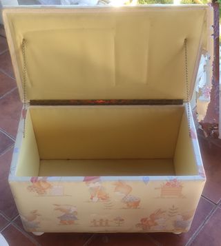 Sillon y baul