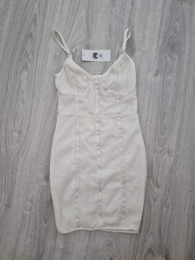 Vestido corto blanco