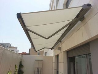 REPARACIÓN DE TOLDOS