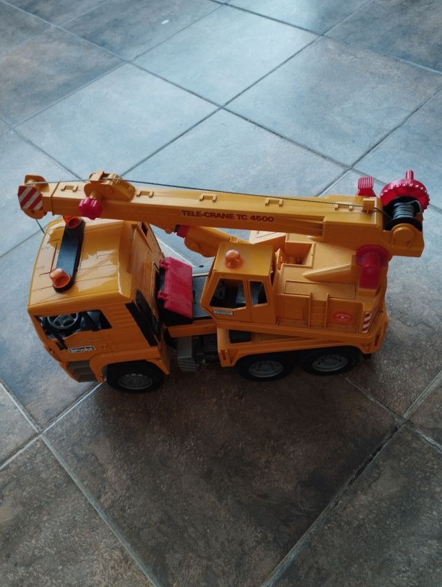 Juguete grua
