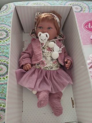 Muñeca Antonio Juan + dos conjuntos