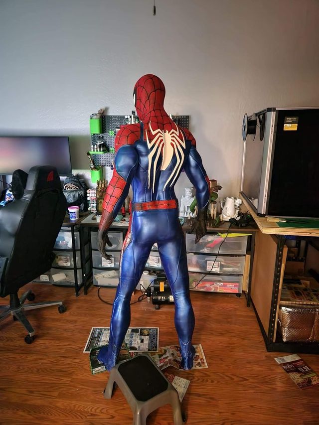 Marvel - Spiderman a tamaño real