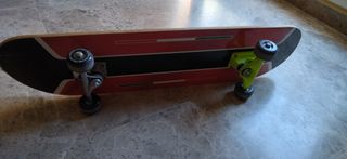Monopatín Ferrari 