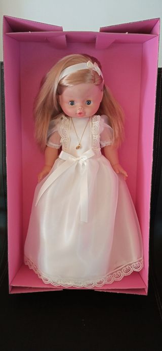 Muñeca comunión NUEVA!!