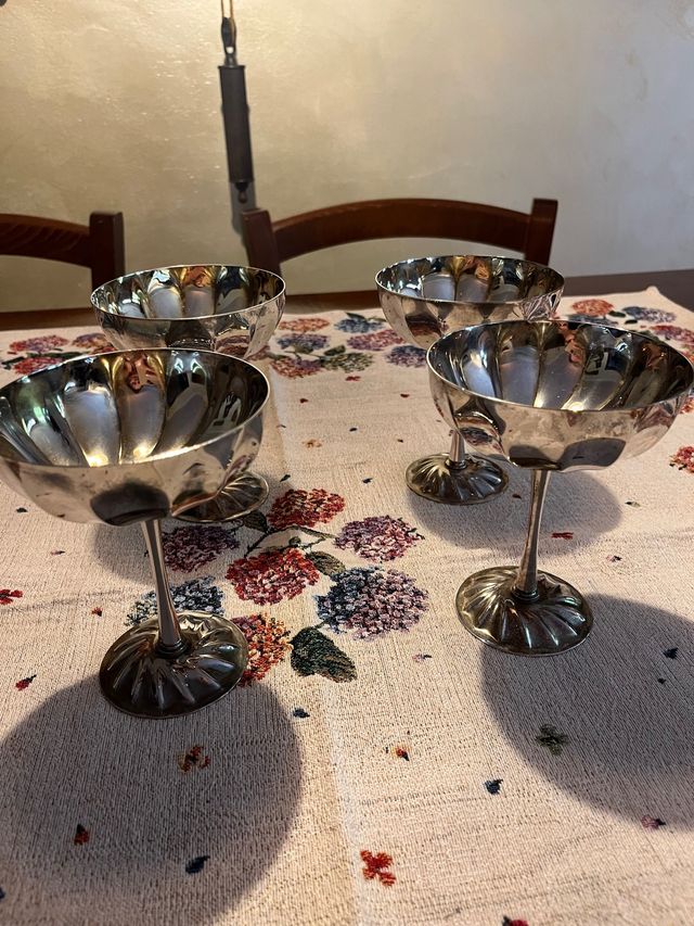 coppe gelato, frutta o champagne