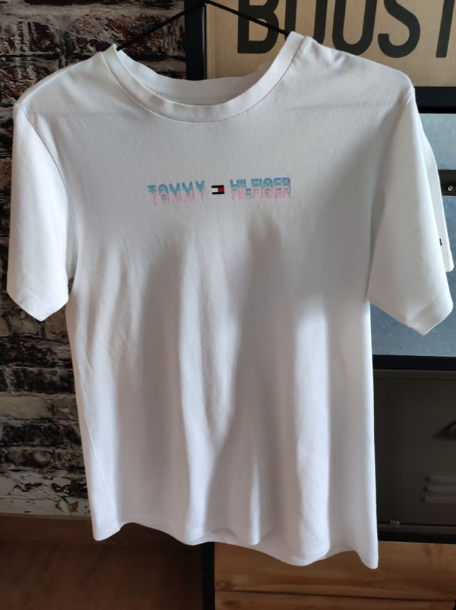 Camiseta Tommy,talla 16 años