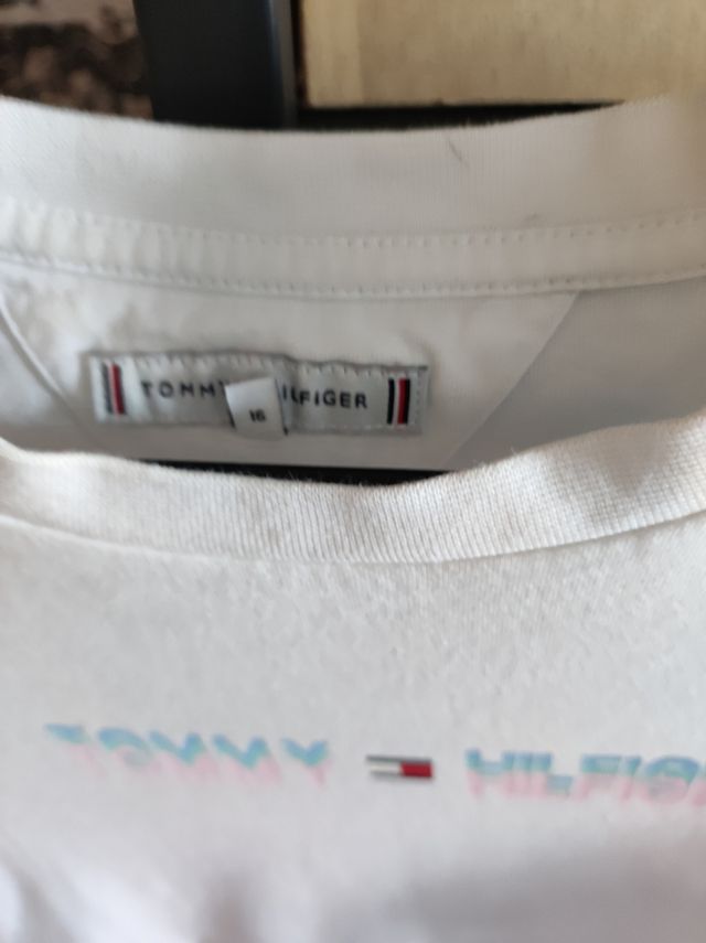 Camiseta Tommy,talla 16 años