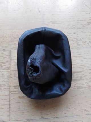 Funda cambio marchas piel seat león 2