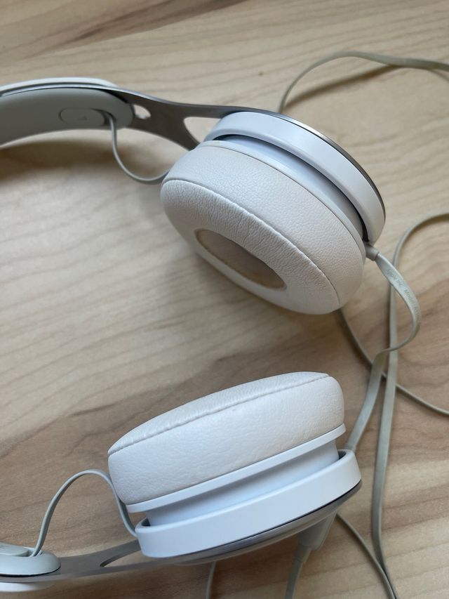 Cascos Beats con cable