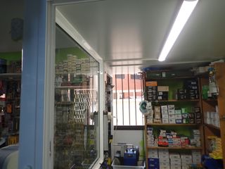 R-6990788 Traspaso Ferretería en Sant Boi