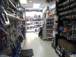 R-6990788 Traspaso Ferretería en Sant Boi