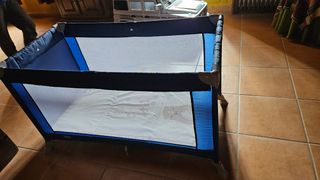 Cuna de viaje y colchón extra