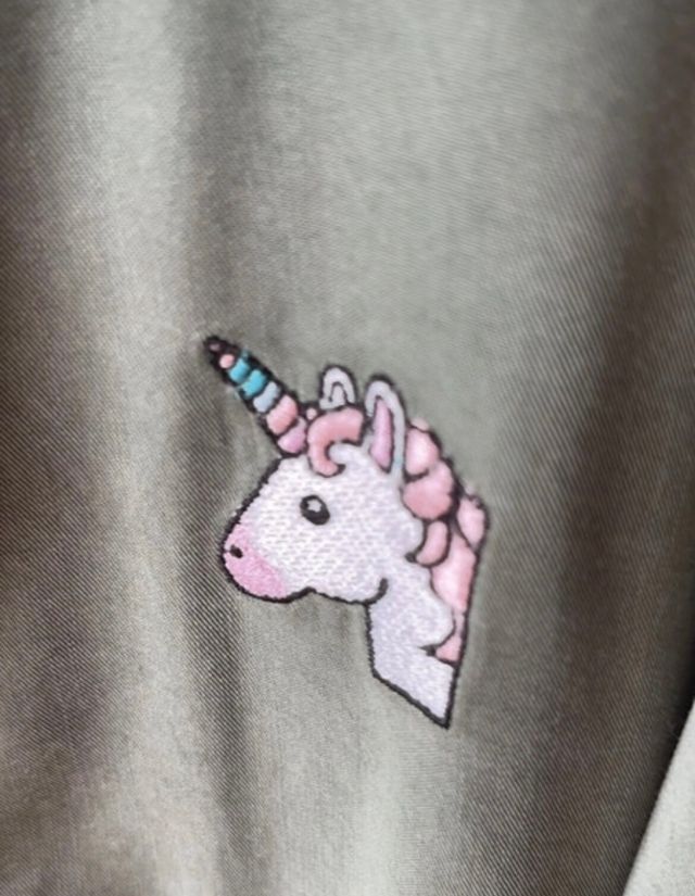Chaqueta unicornio Subdued