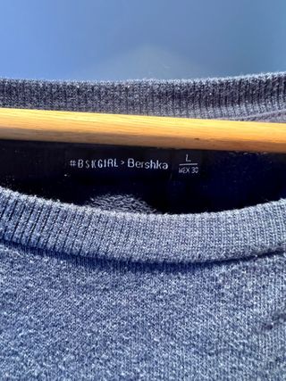 sudadera corta Bershka