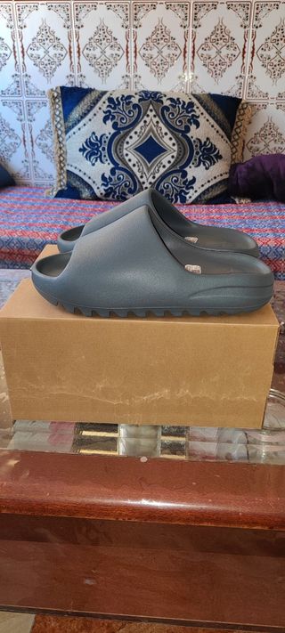 Yeezy slide slate marine