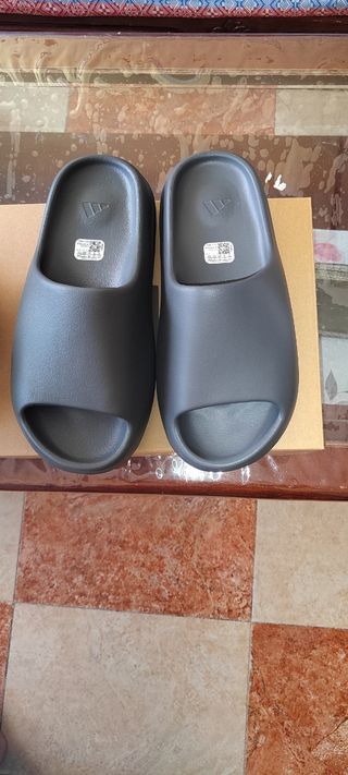 Yeezy slide granite