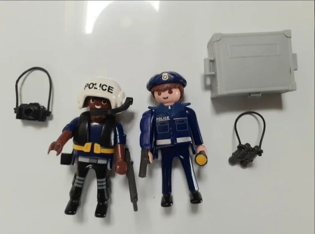 Todoterreno y lancha Playmobil